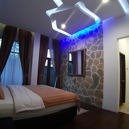 פונקאק Villa Eaden מראה חיצוני תמונה